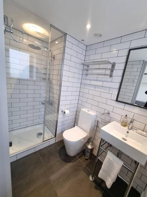 Manhattan Style Apartment In Fulham Лондон Екстер'єр фото